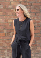 HERO sleeveless top, charcoal