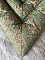 Single vintage eiderdown