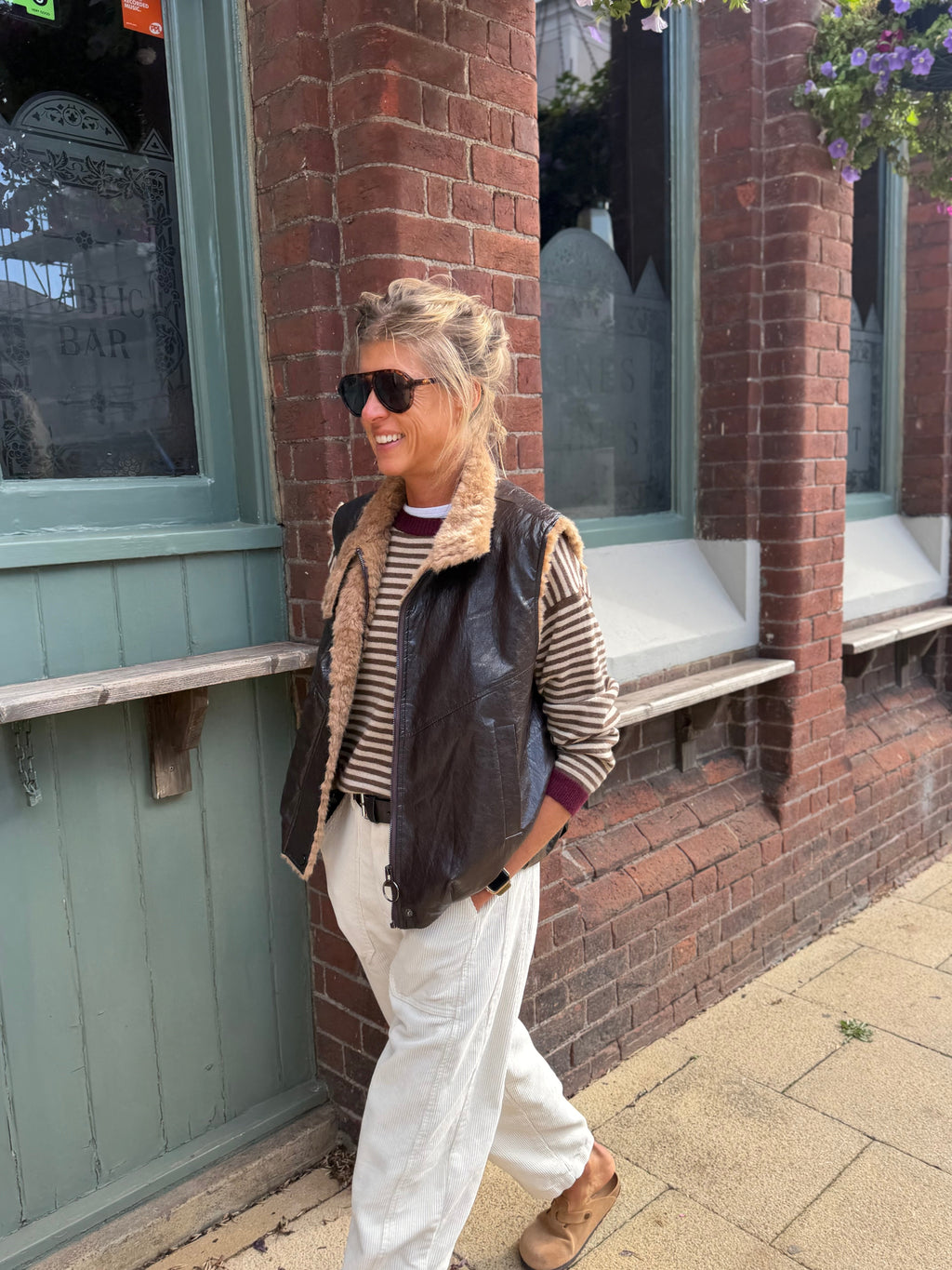 Griffin Chocolate Gilet