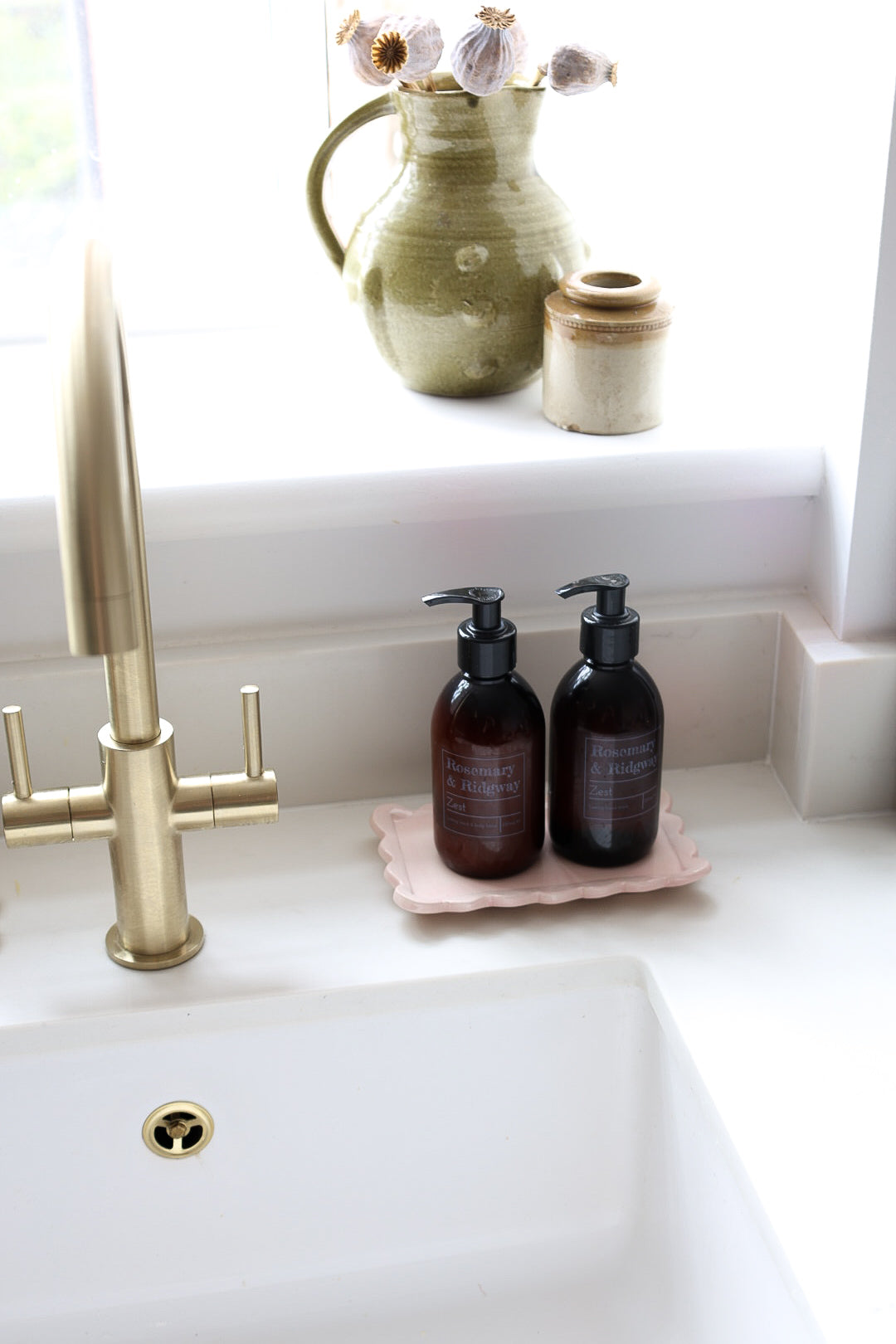Bottle stand