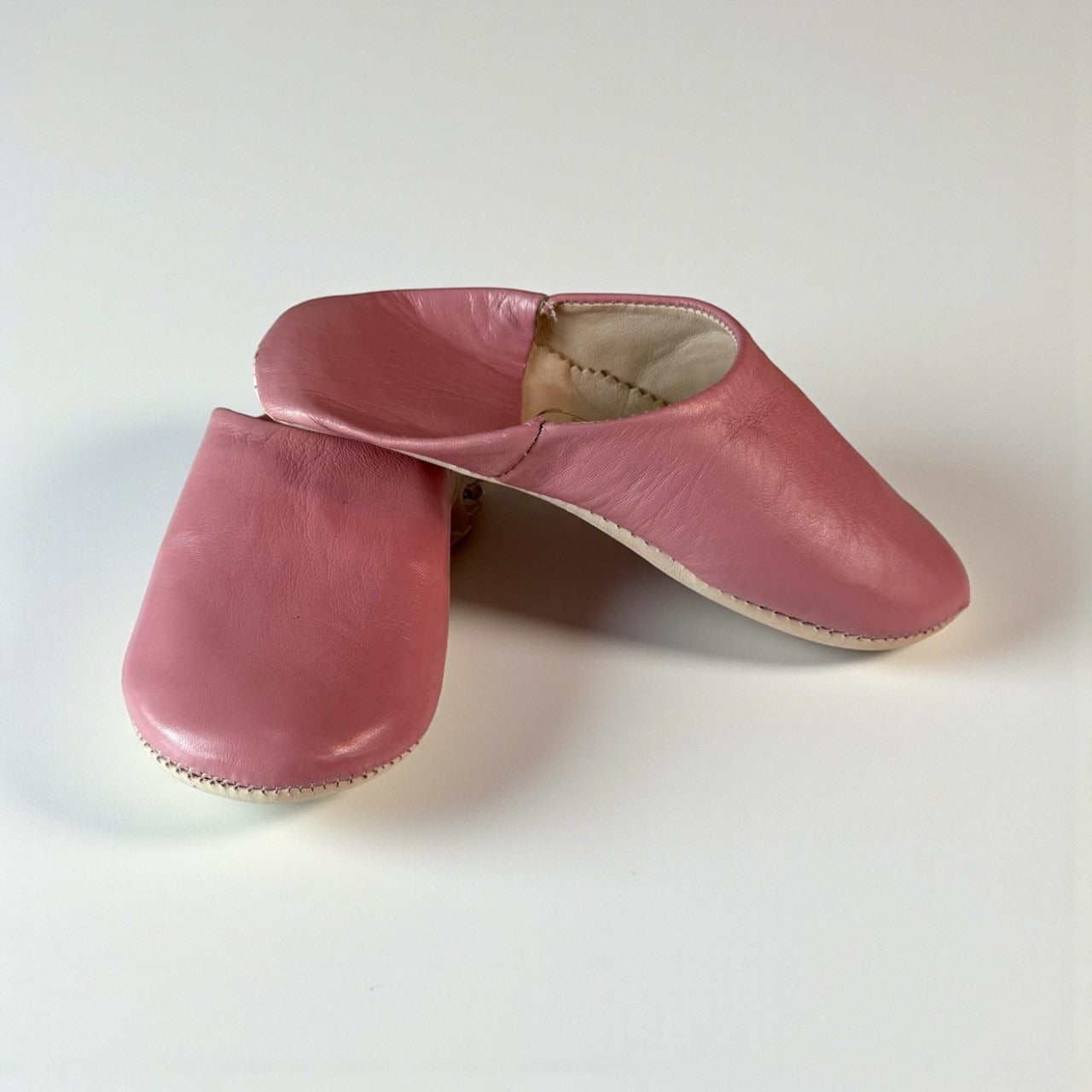 Handmade Moroccan Leather Babouche Slippers | Rose