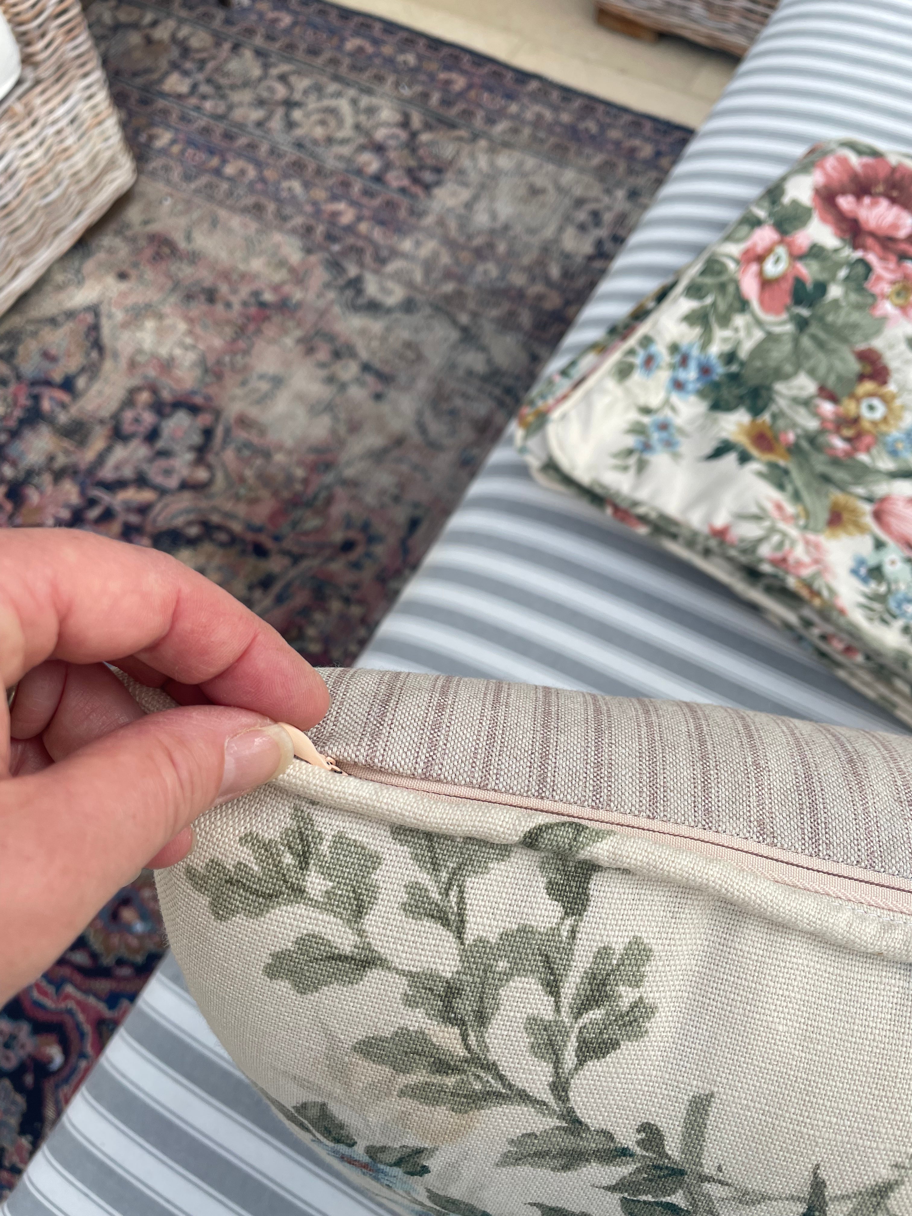 Vintage floral scatter cushion