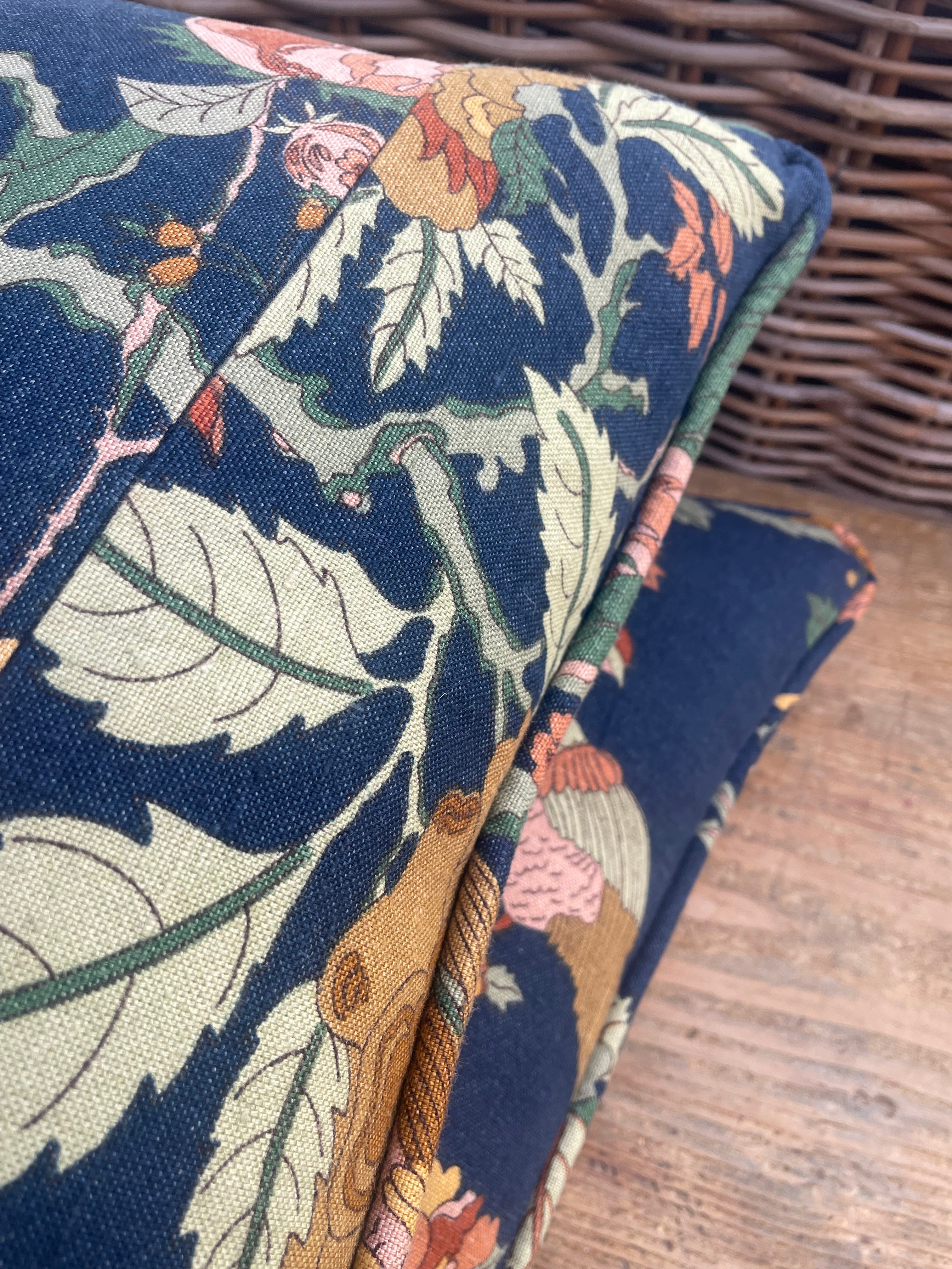Bird cushion