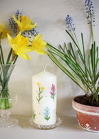 Rainbow wild flower pillar candle