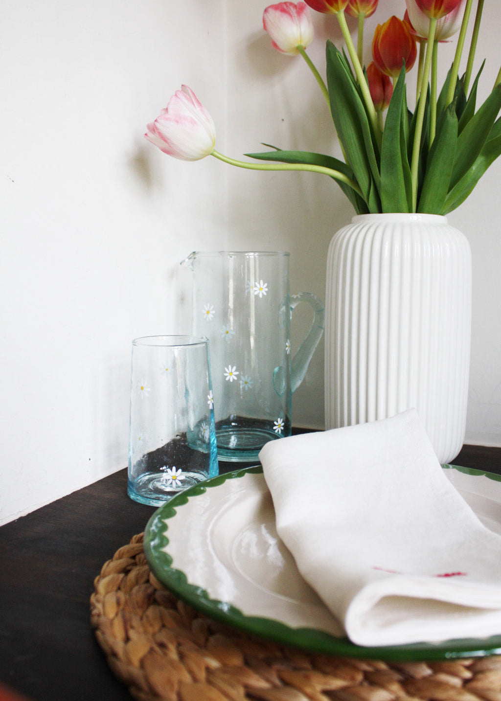 Daisy recycled glass jug