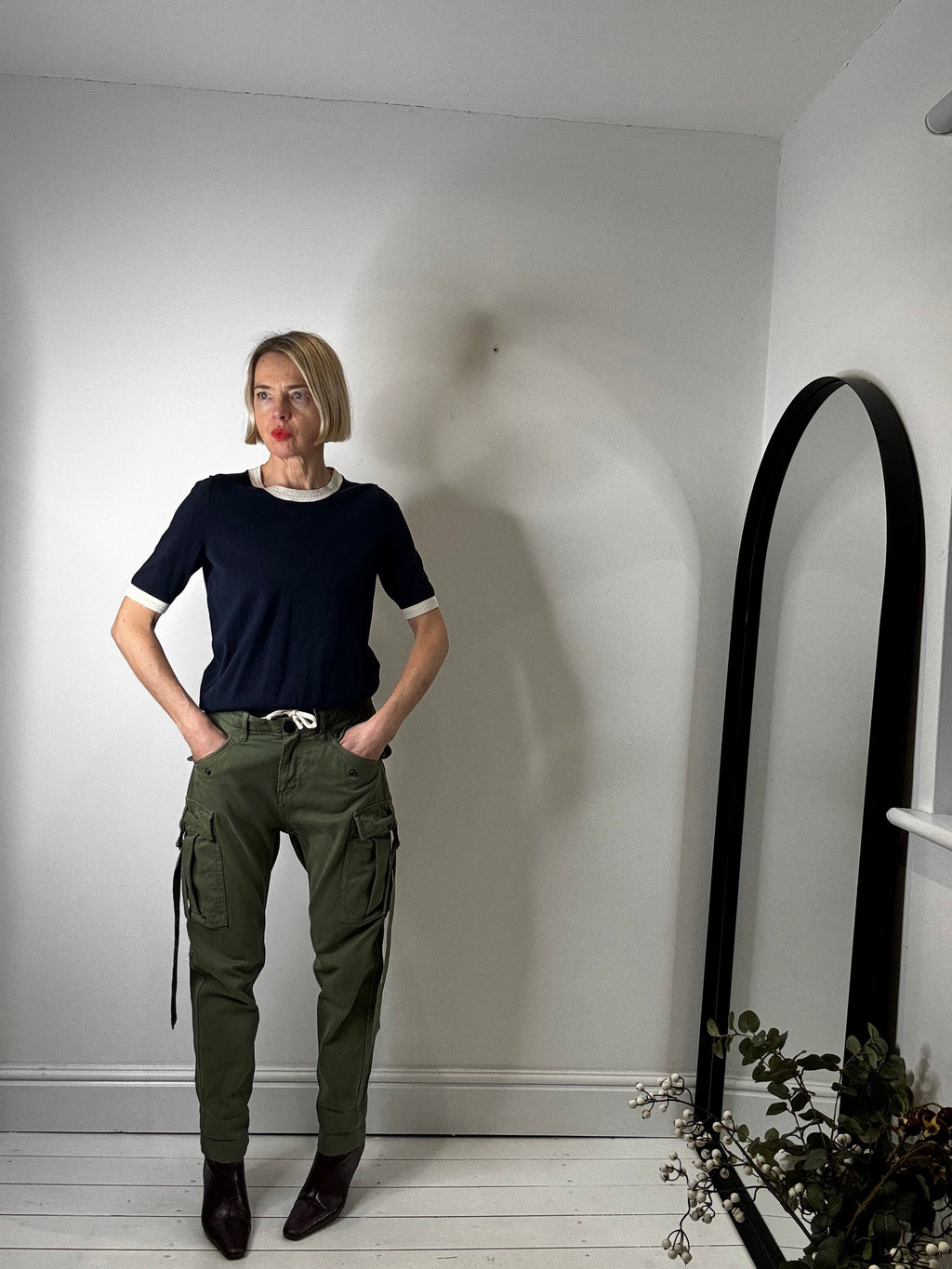 UNIQUE khaki trousers
