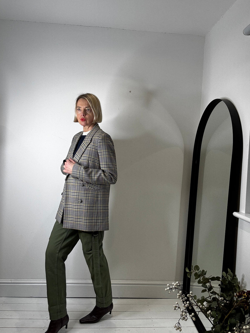 UNIQUE khaki trousers