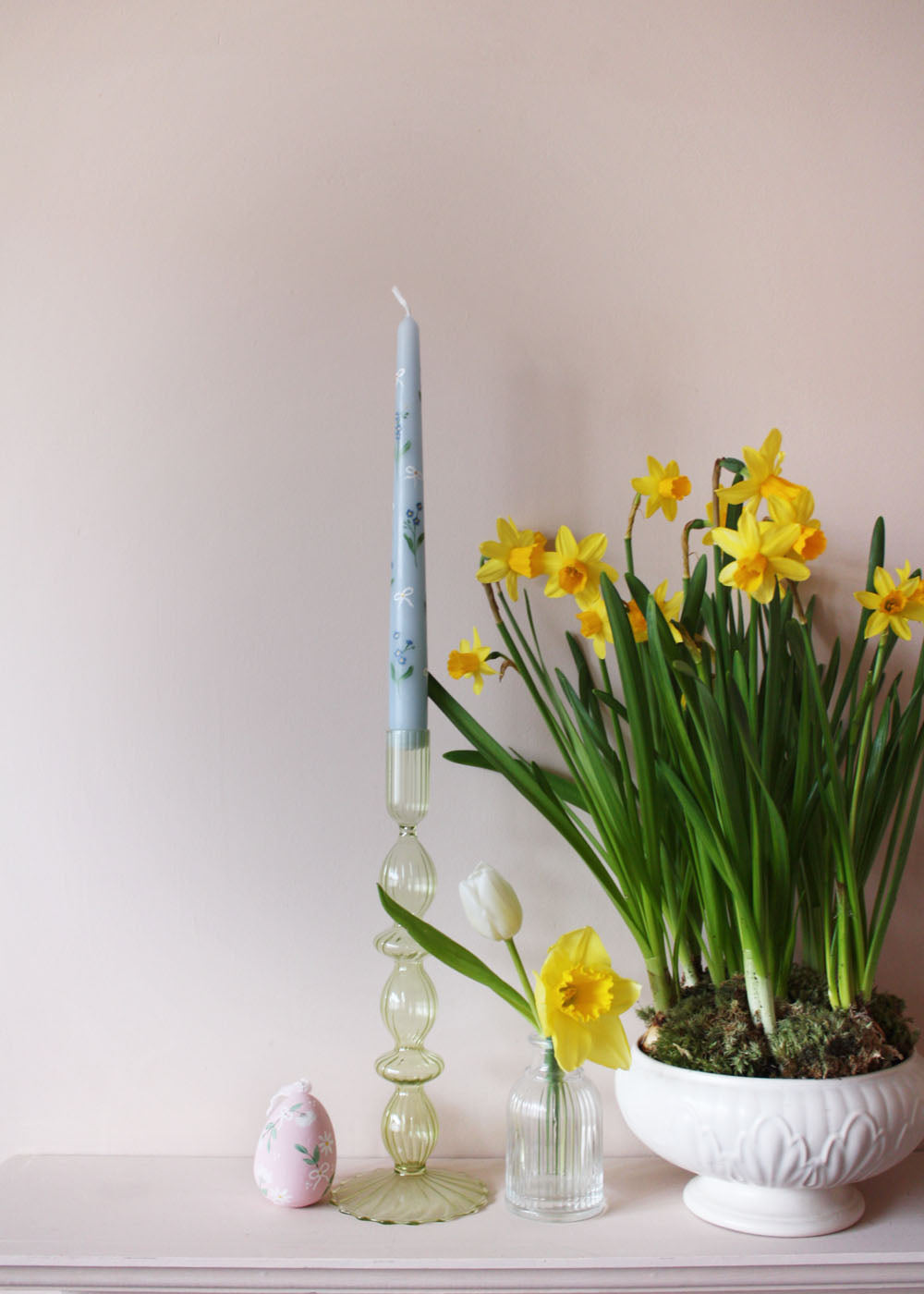 Forget me nots & bows candle