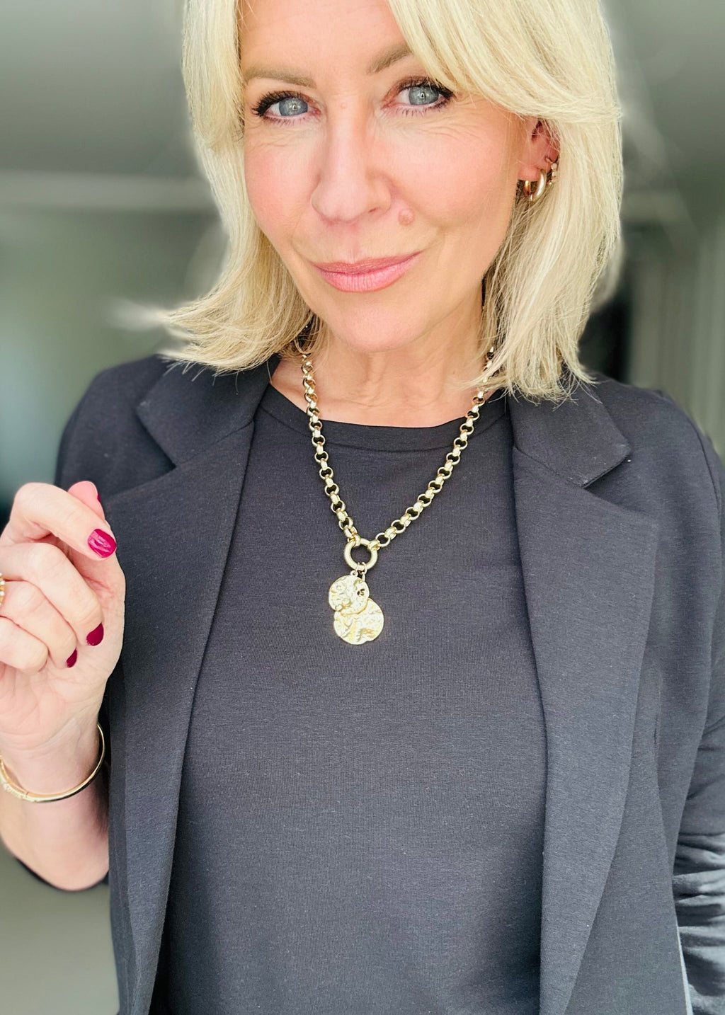 HERO sleeveless top, charcoal