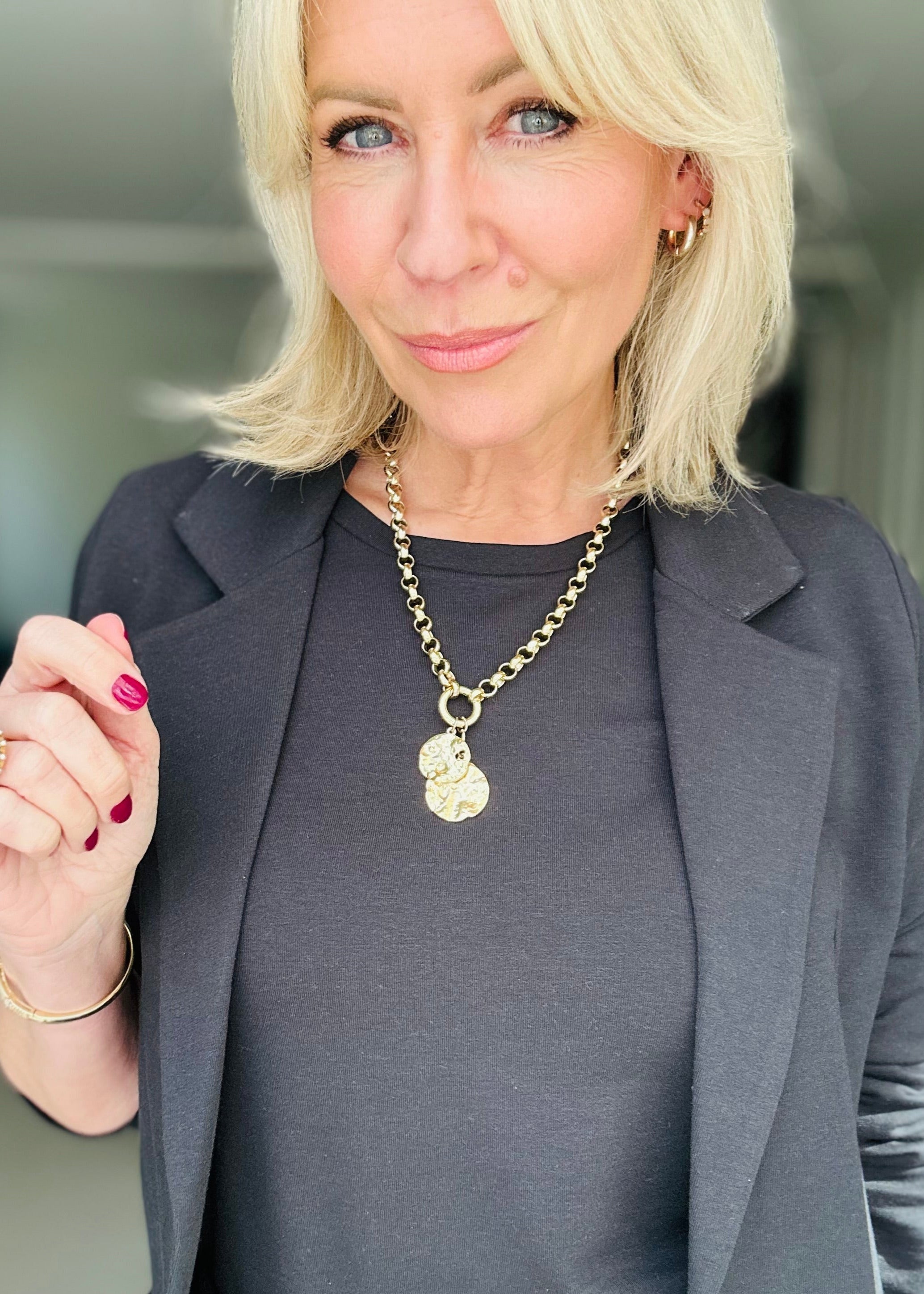 HERO sleeveless top, charcoal