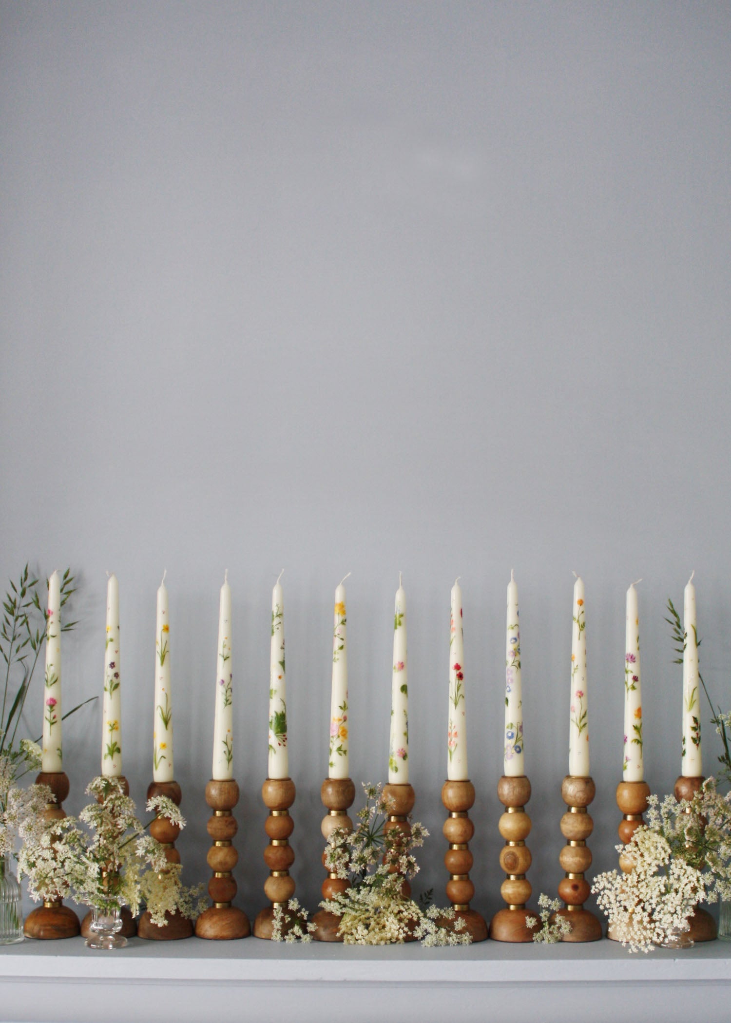 Birth flower January - Carnations & snowdrops