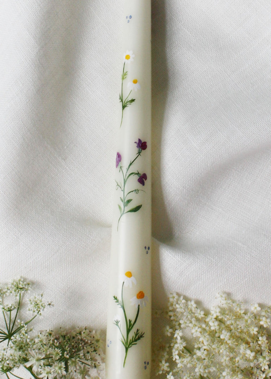 Birth flower April - Daisies & Sweet peas