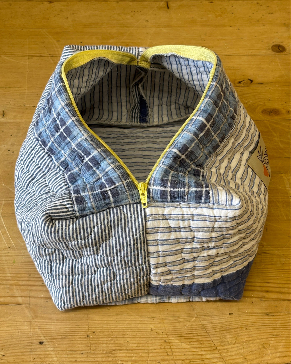 Vintage Quilt Wash Bag 04 – Large