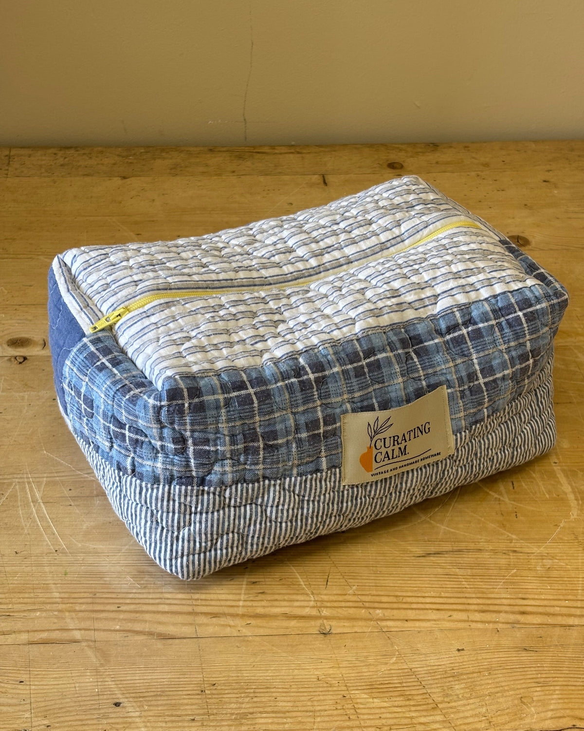 Vintage Quilt Wash Bag 01 – Large