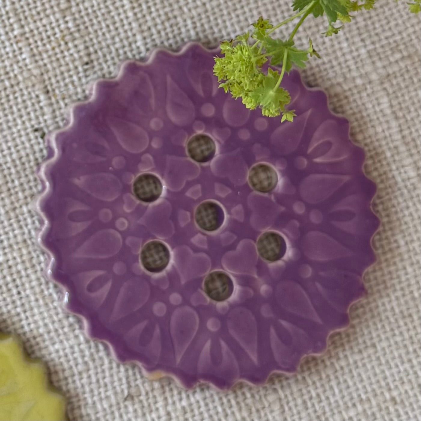 Flower frog ceramic vase topper to arrange stem flowers beautifully