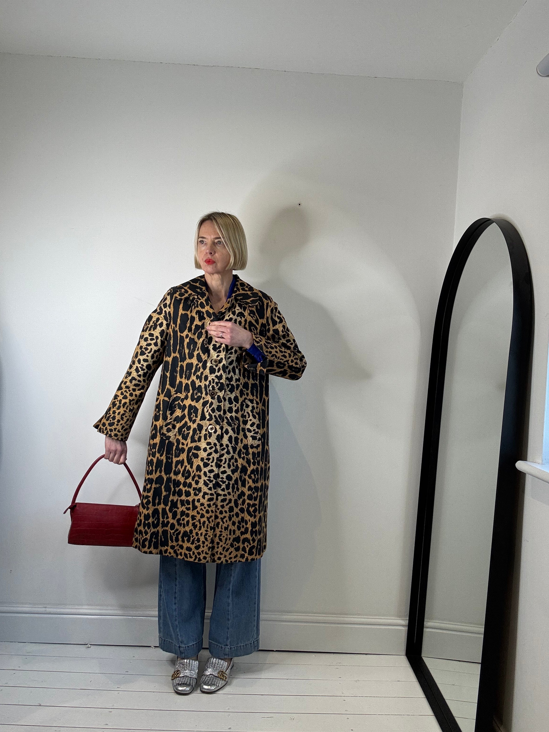 VINTAGE leopard print mac