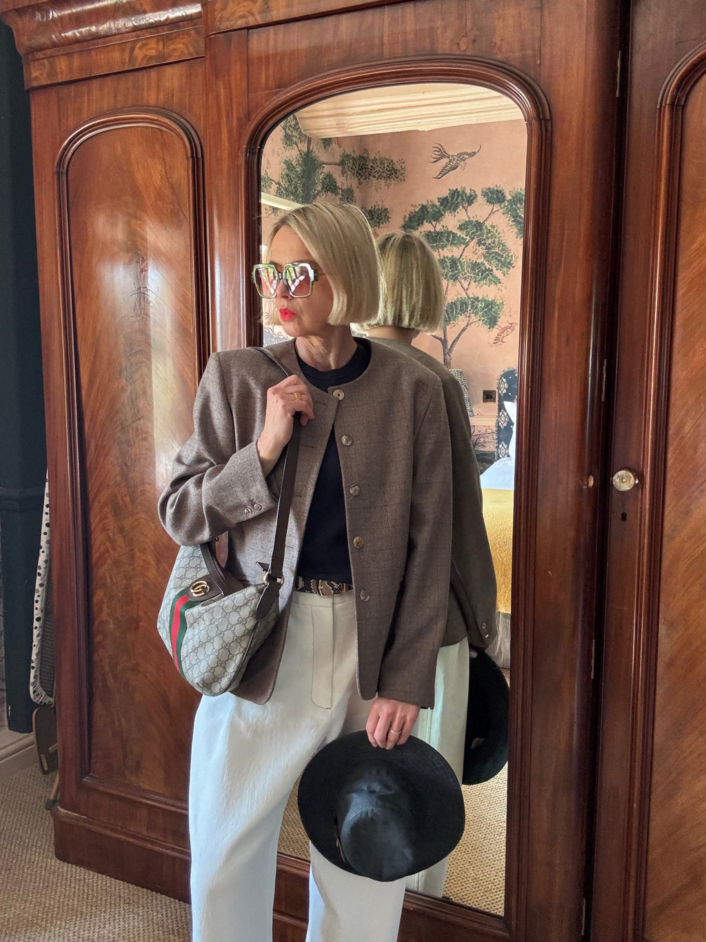 VINTAGE collarless jacket