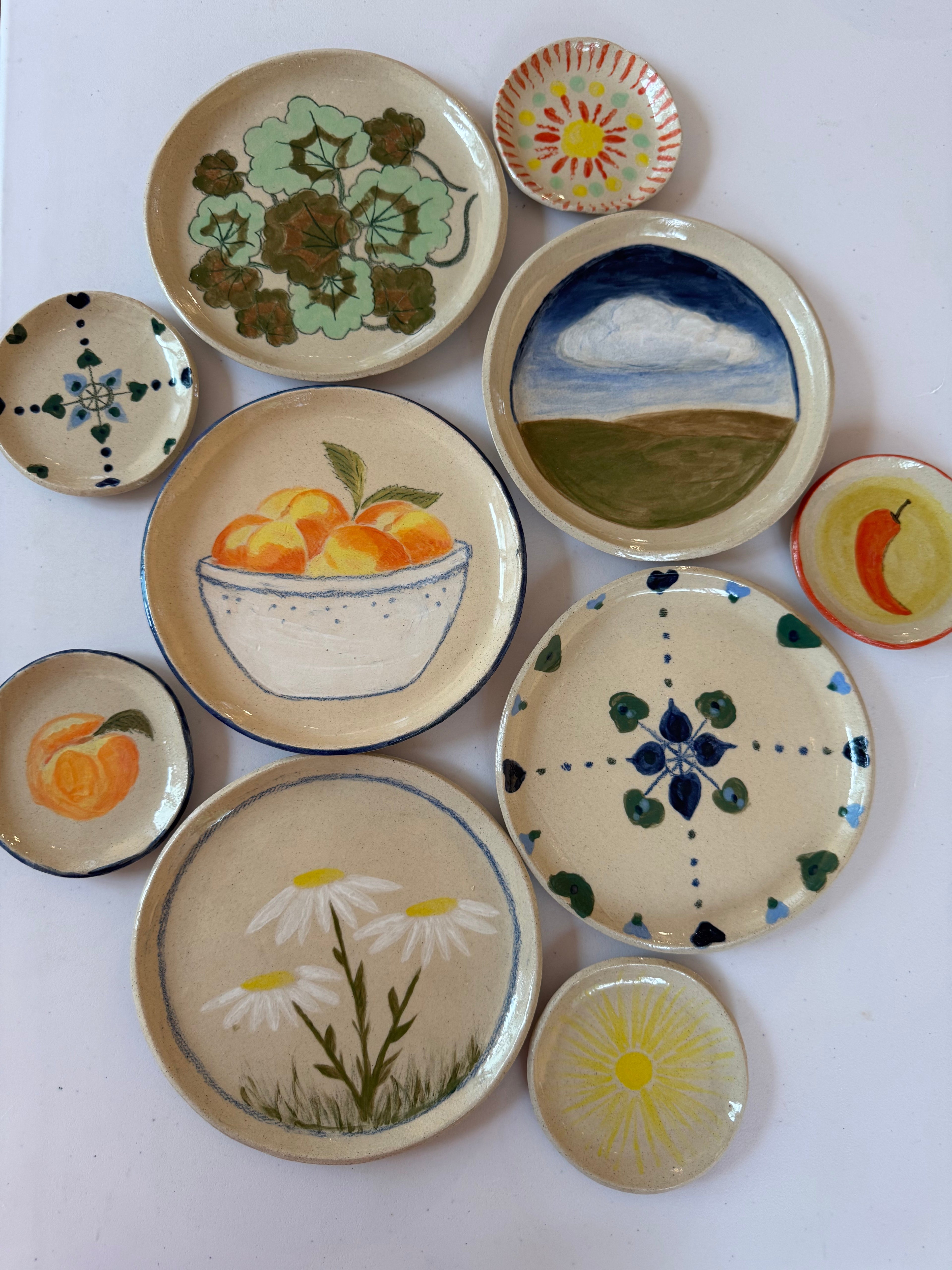 Plate decorating ceramics workshop half day at Tetbury Markethouse