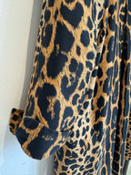 VINTAGE leopard print mac