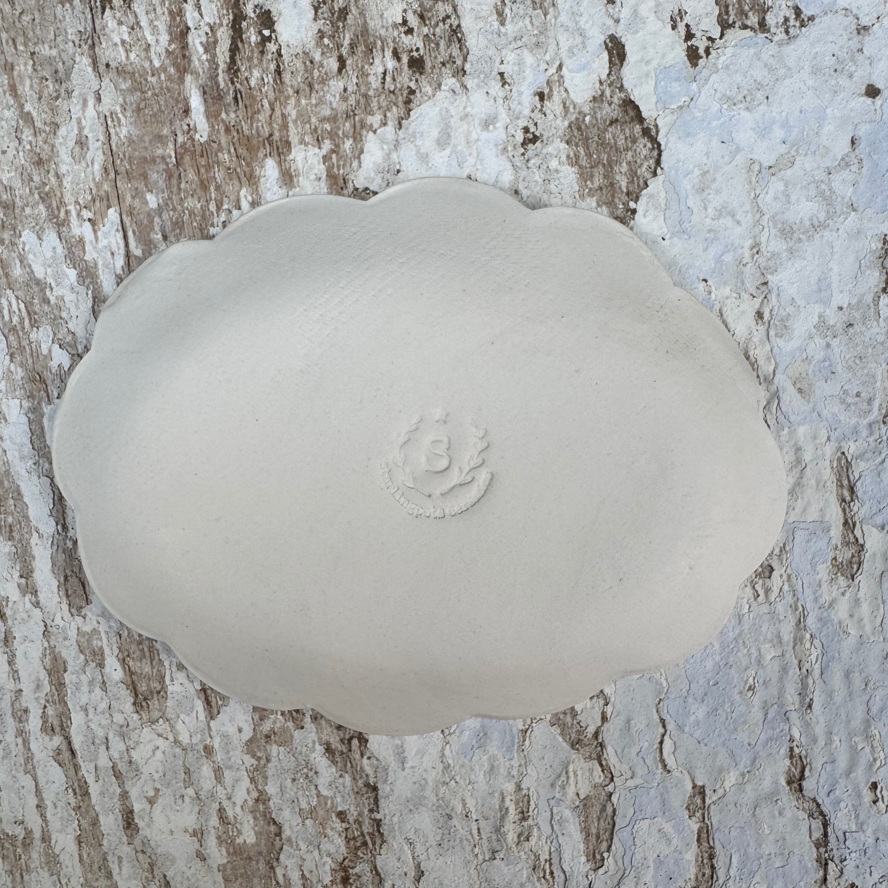White porcelain scalloped edge trinket and soap dish