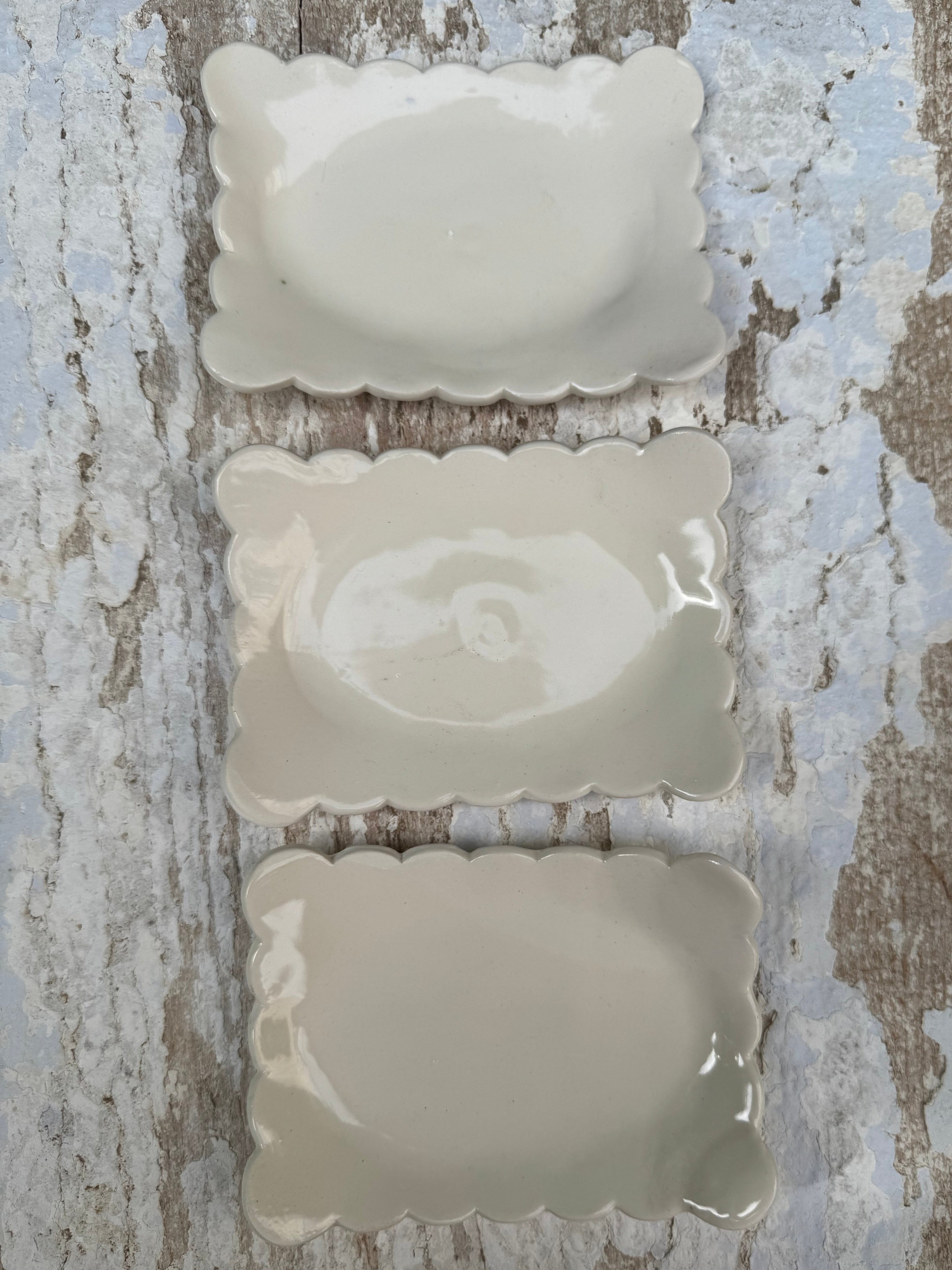 White porcelain scalloped edge trinket and soap dish