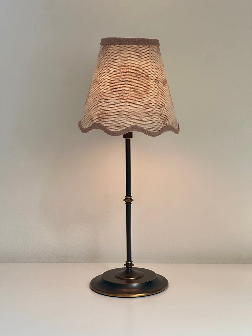 SCALLOP TRIM CANDLE CLIP LAMPSHADE ~ MOONPENNY PEACH BLOSSOM