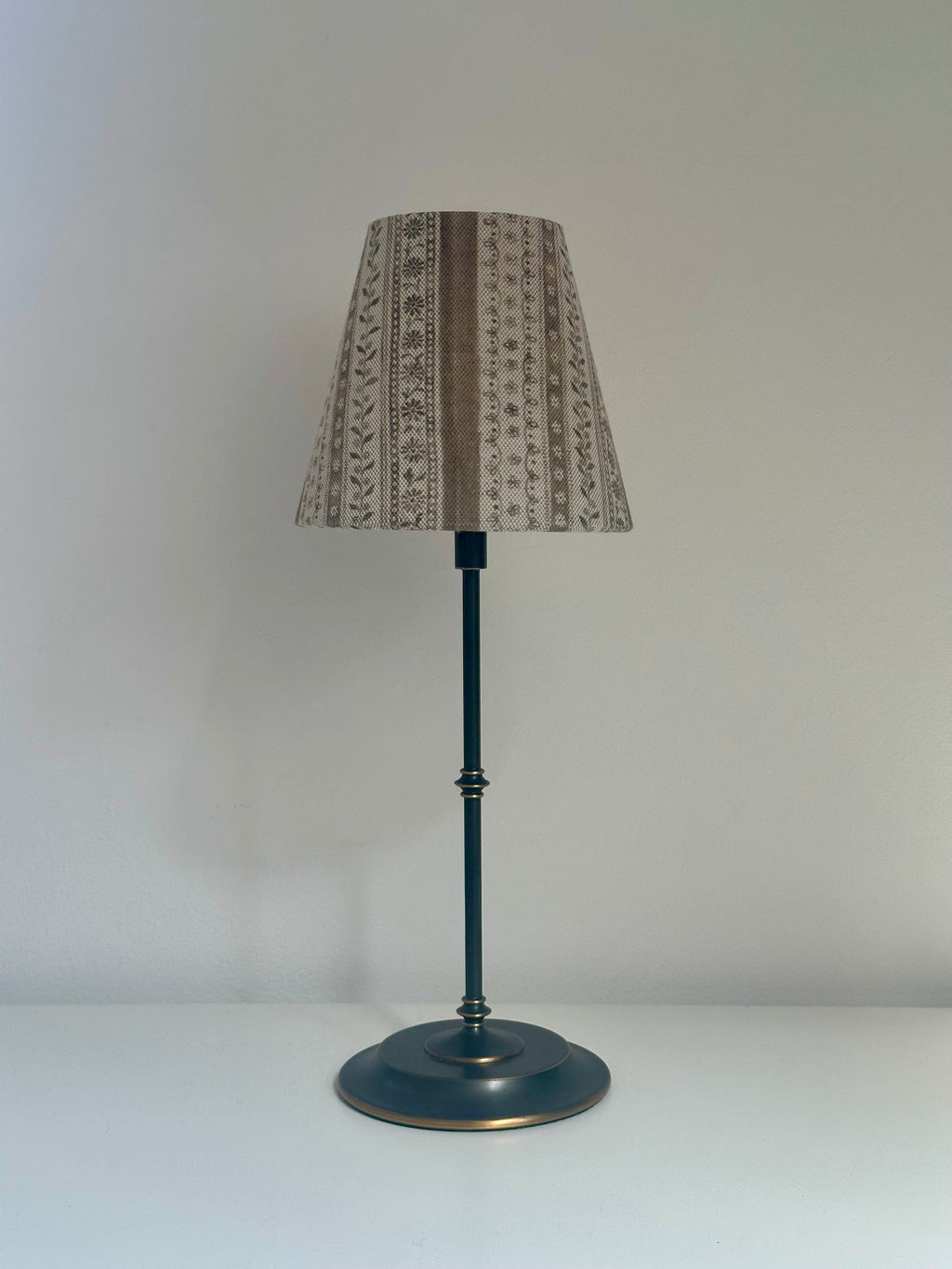CANDLE CLIP LAMPSHADE WITH TRIM ~ DAISY CHAIN CLAY