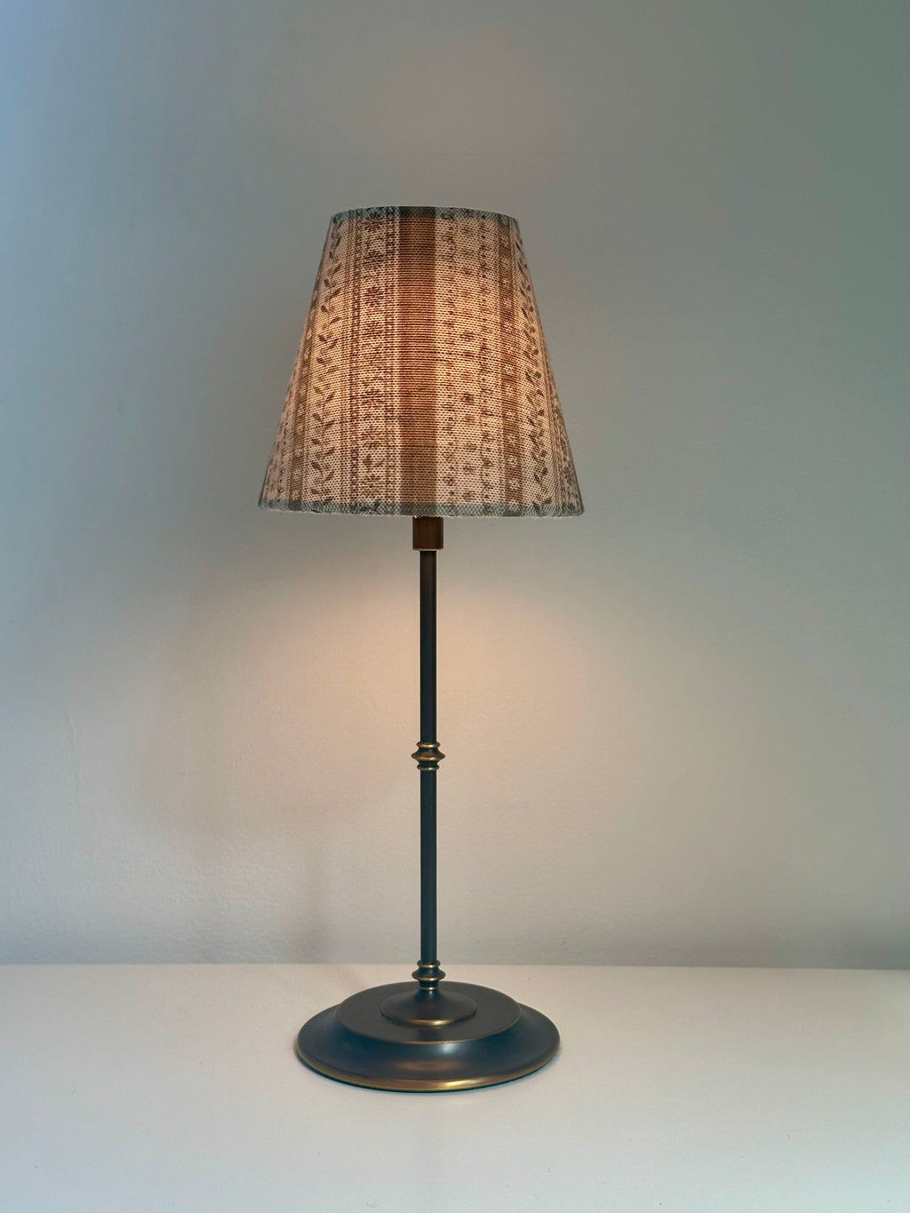CANDLE CLIP LAMPSHADE WITH TRIM ~ DAISY CHAIN CLAY