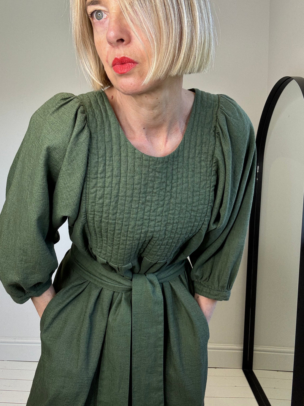 THE REGULAR WORKS linen quilted bib dress