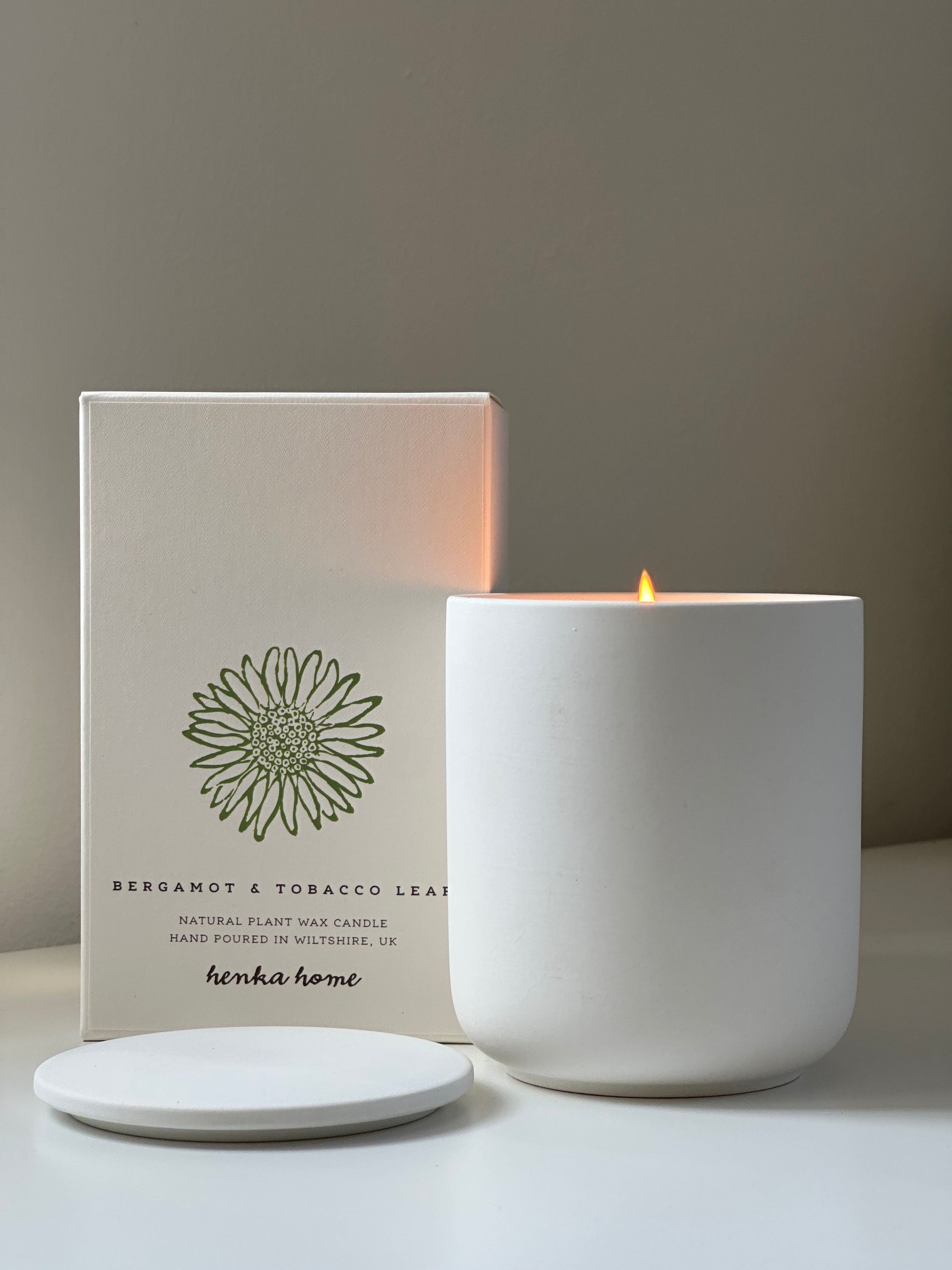 CERAMIC CANDLE ~ BERGAMOT & TOBACCO LEAF
