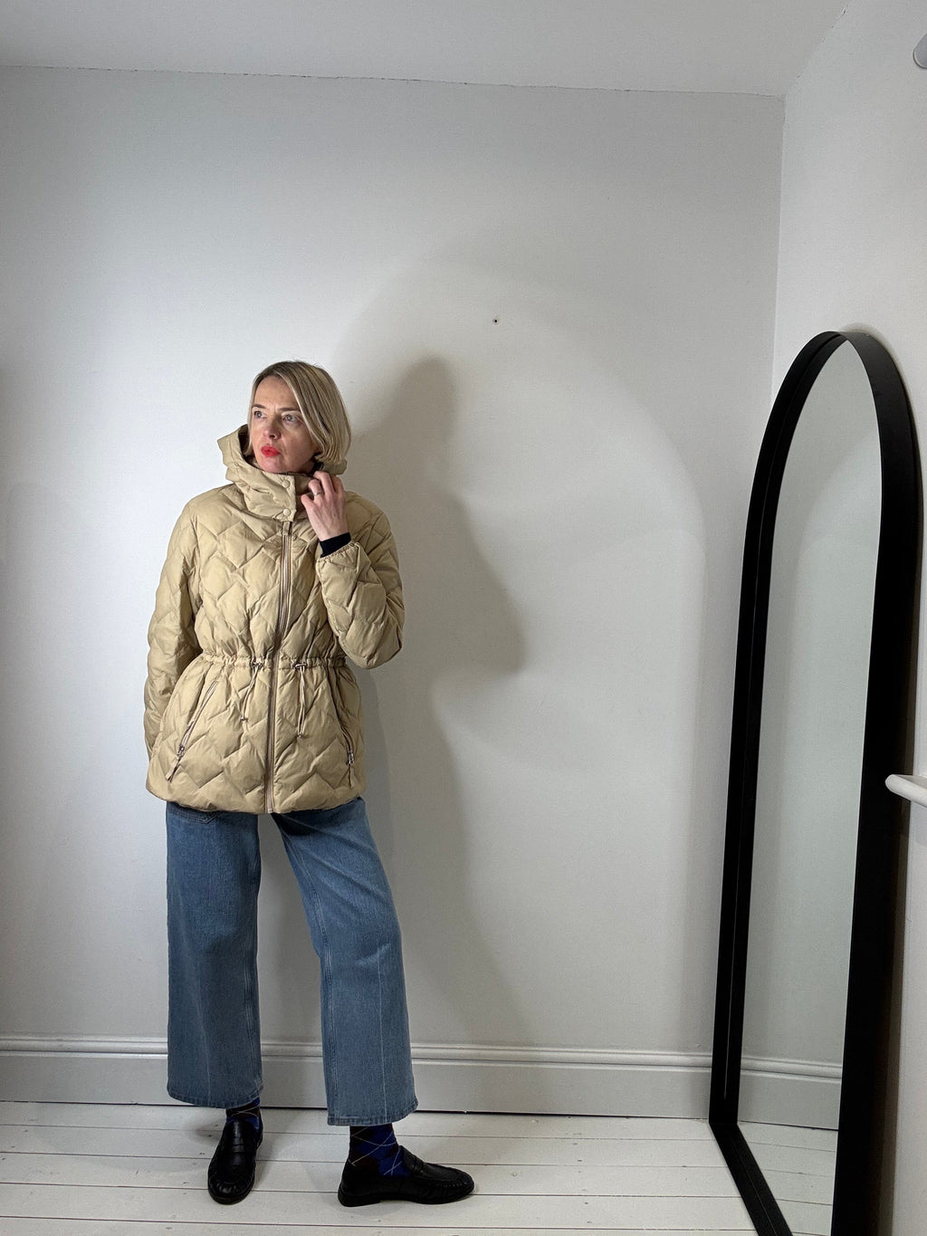 Ultra lightweight puffer