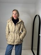 Ultra lightweight puffer