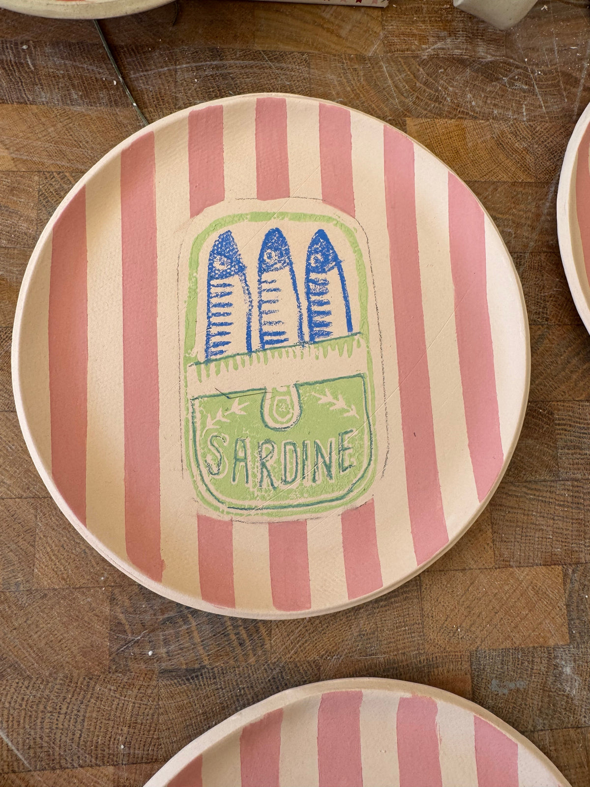 Ceramic Sardine Tin Design Plate with 24ct Gold detail