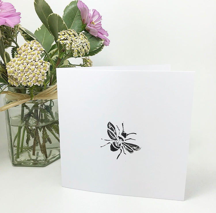 Flying Solo Bee - White