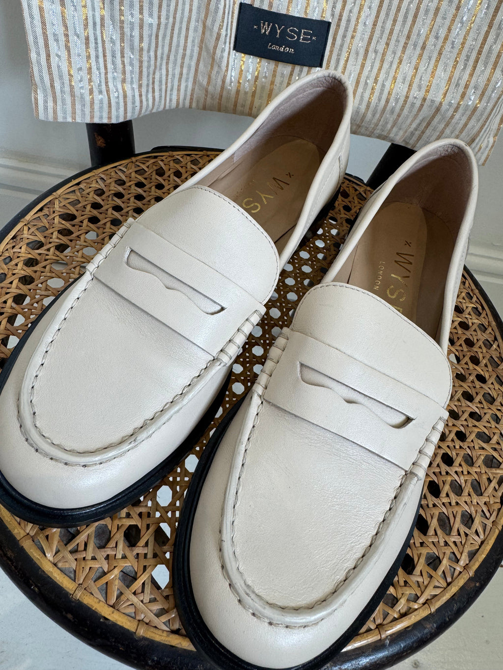 WYSE London Camilla leather loafer