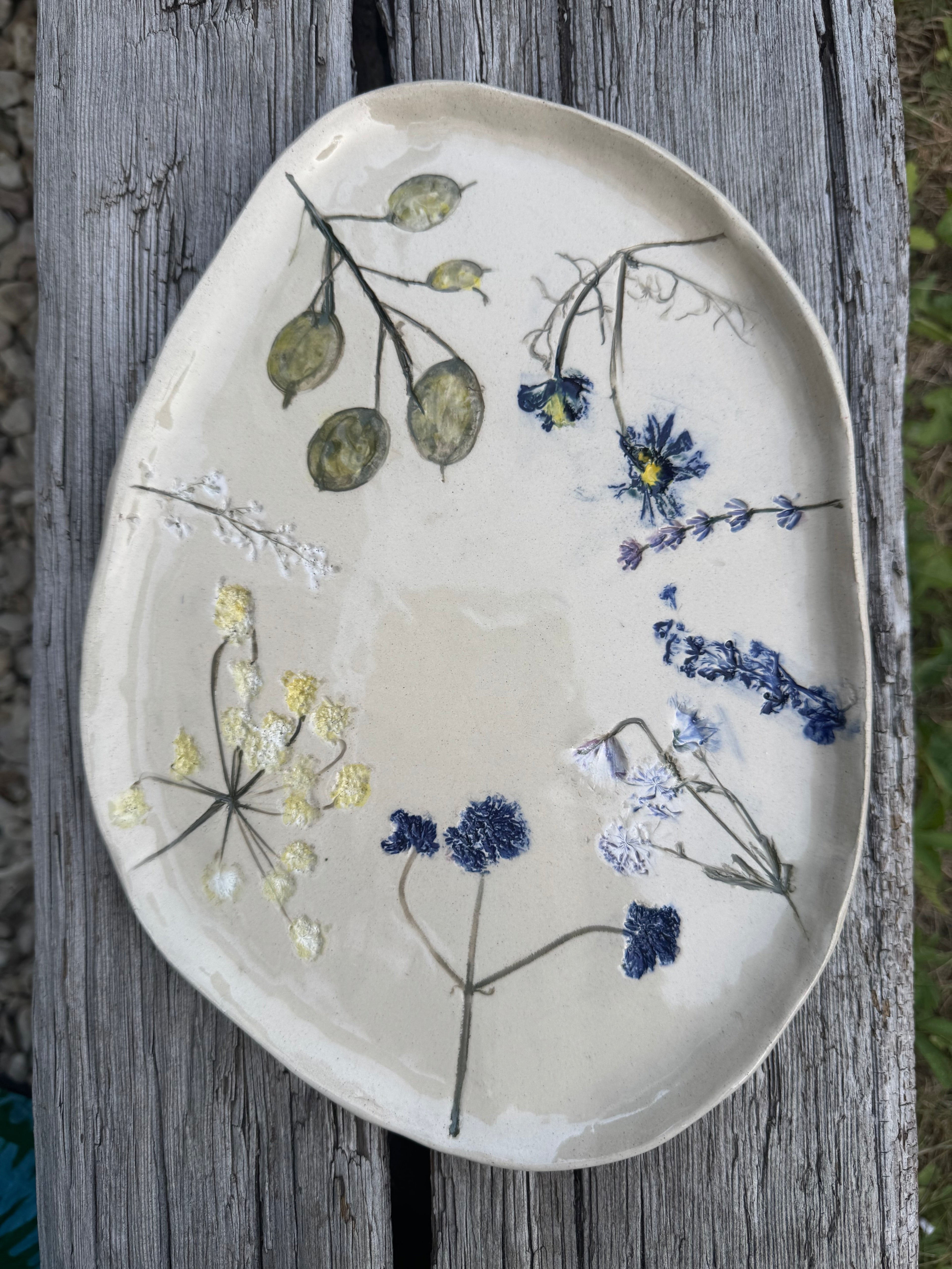 Asymmetric wild grasses ceramic serving centrepiece platter