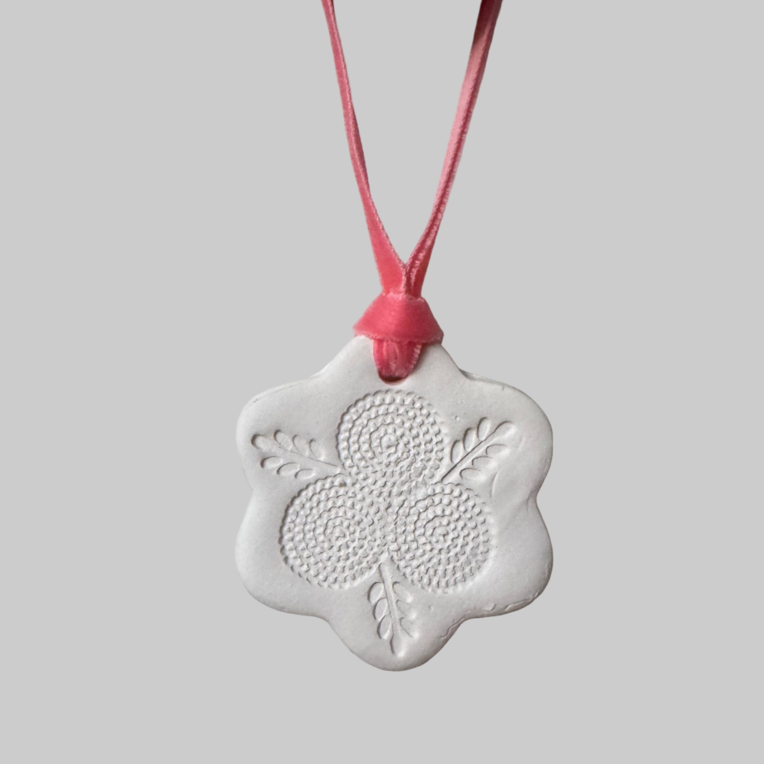 Porcelain essential oil room diffusers