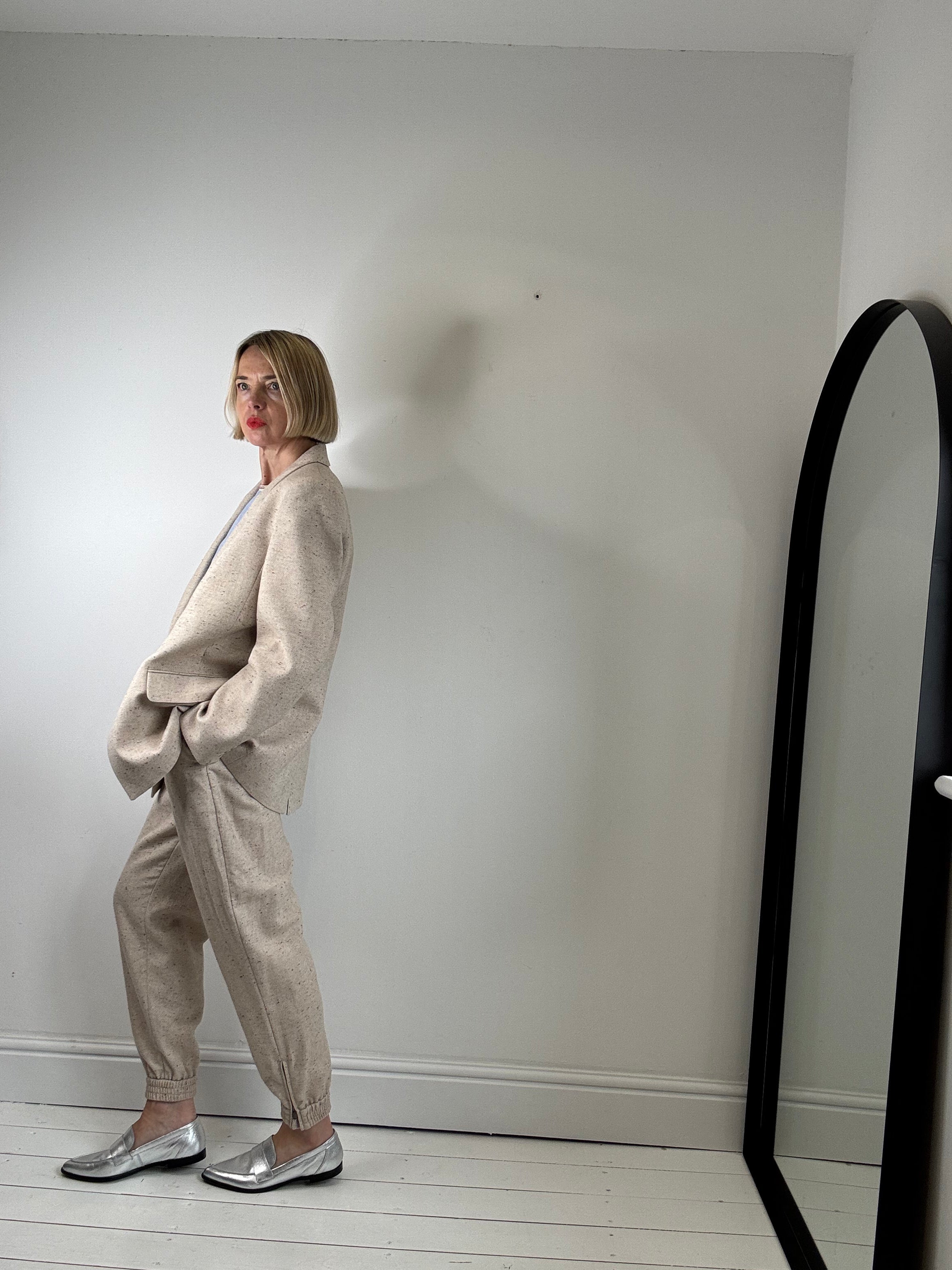 MUNTHE herringbone pick pick textured suit