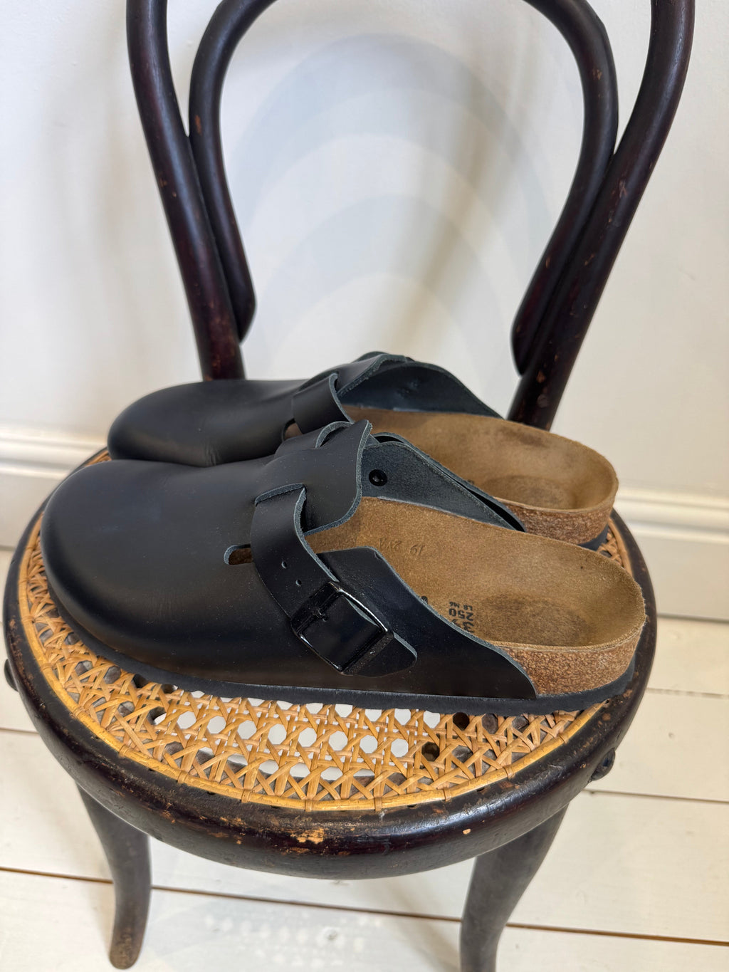 BIRKENSTOCK Boston mules