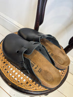 BIRKENSTOCK Boston mules