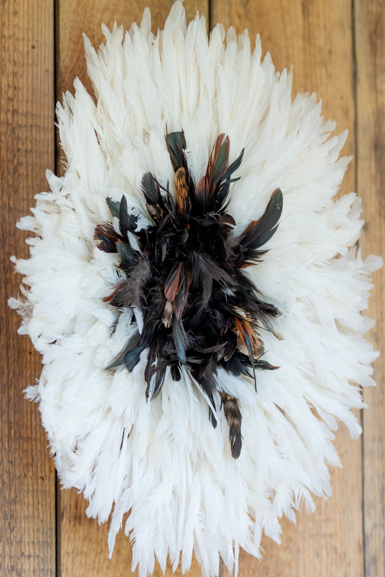 AUTHENTIC JUJU HAT FROM CAMEROON. WHITE & BROWN CIRCLE (40CM).