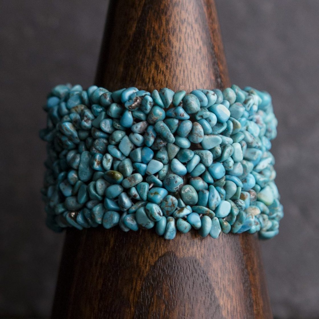 KNITTED TURQUOISE BRACELET