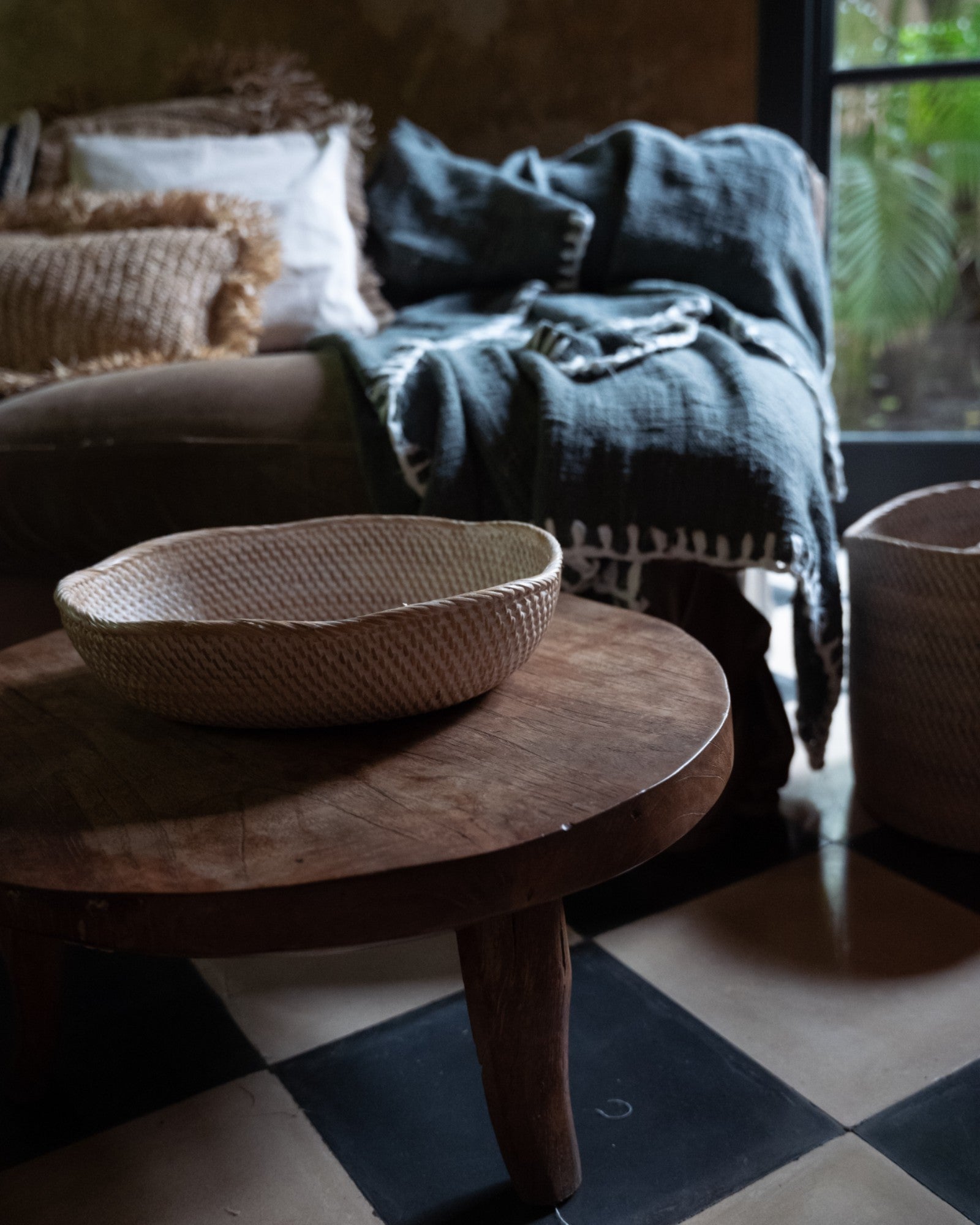 Solva Scallop Oval Bowl