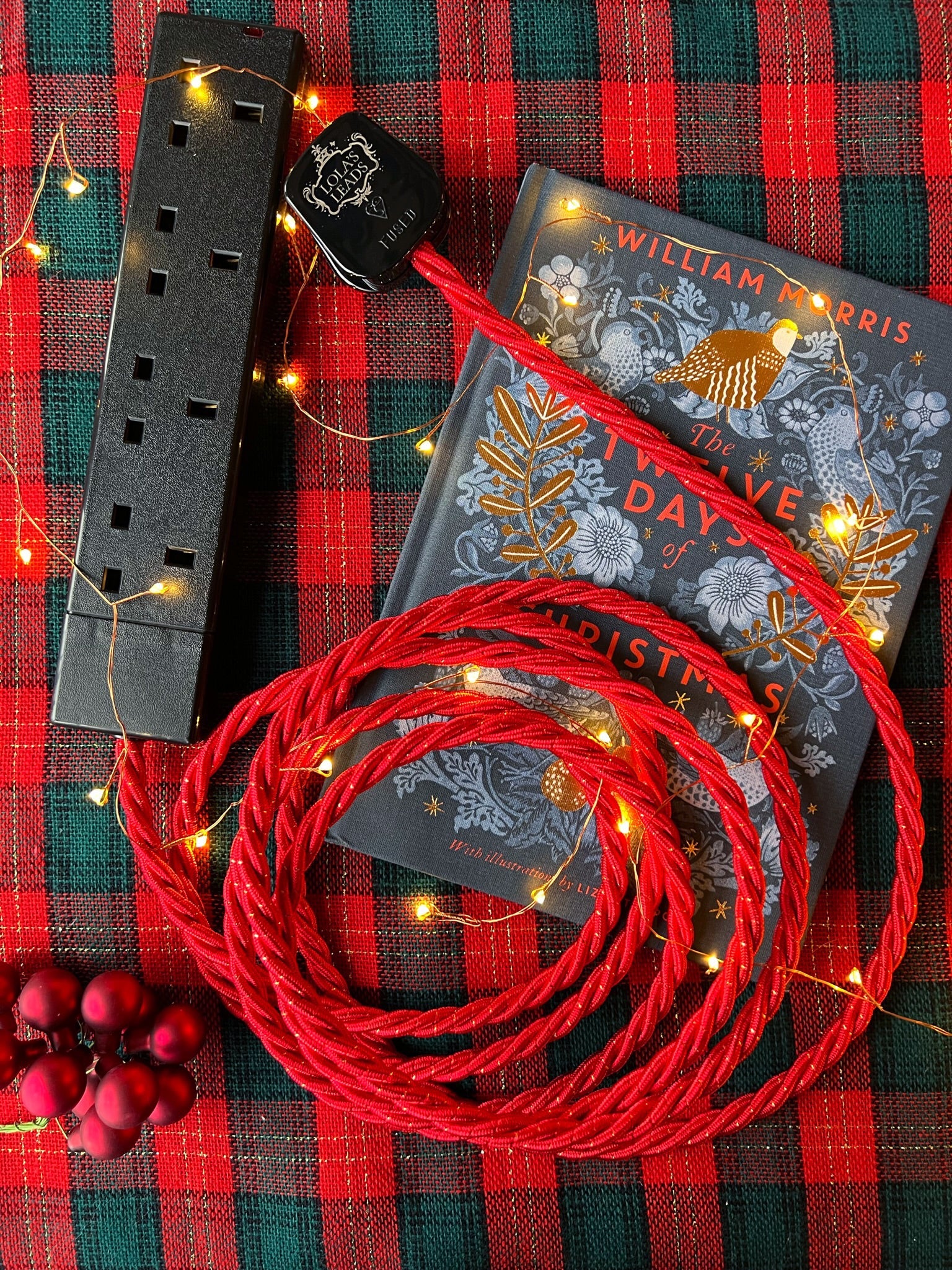 Gilded Crimson - Lola's Leads Fabric Extension Cable