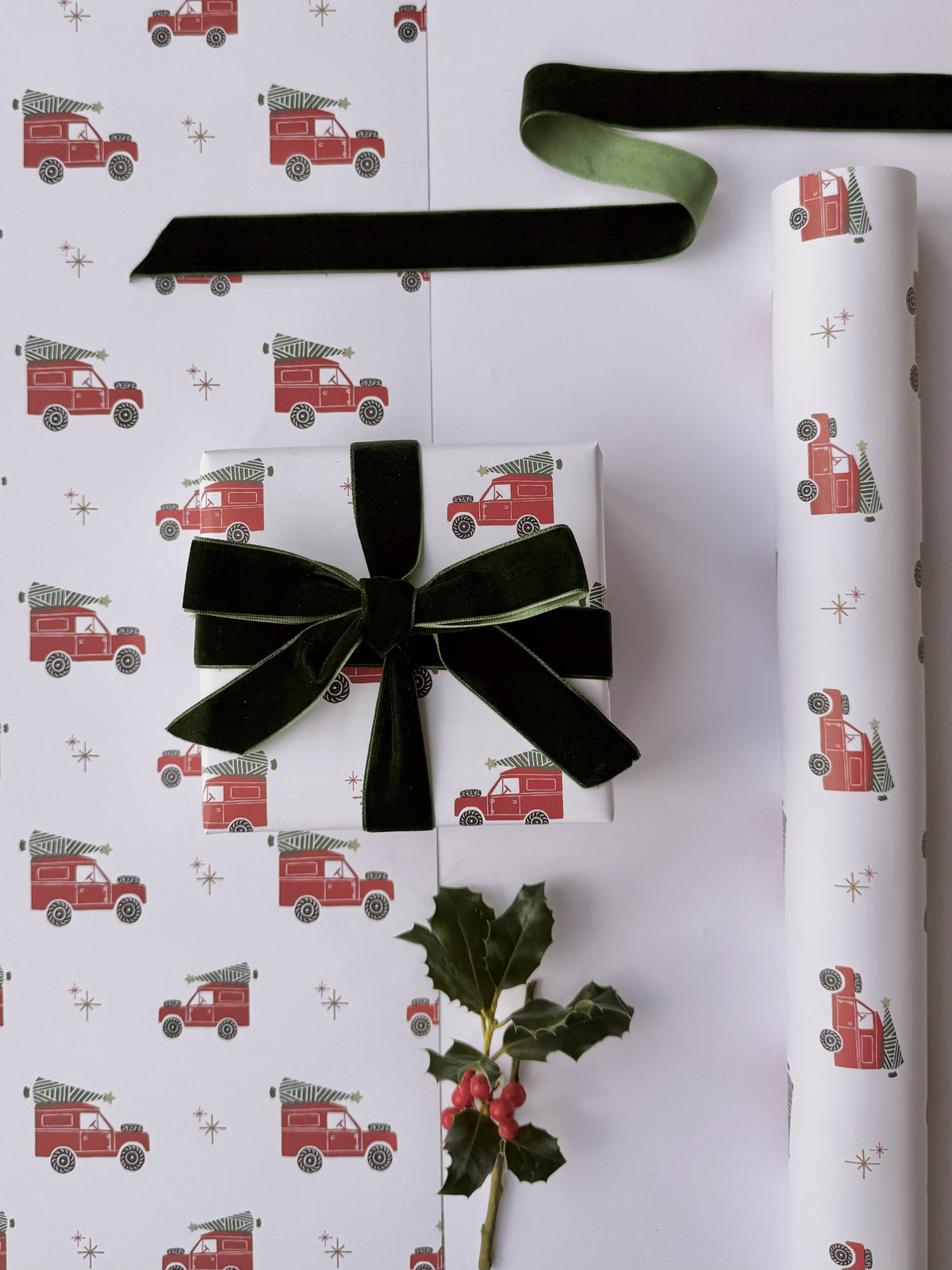 Luxury Gift Wrap - 'A Festive Ride' Christmas Country Classic