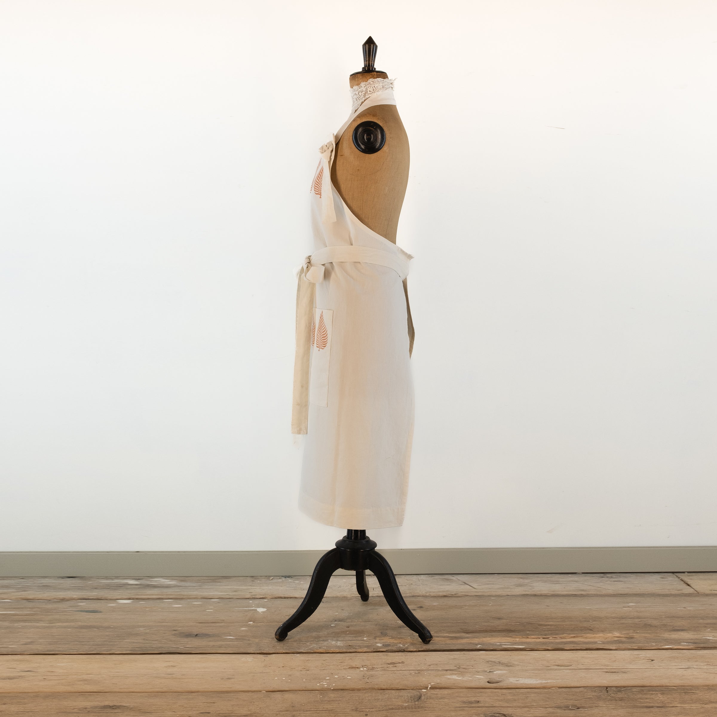 Large Leaf printed cook's apron, vintage French Linen