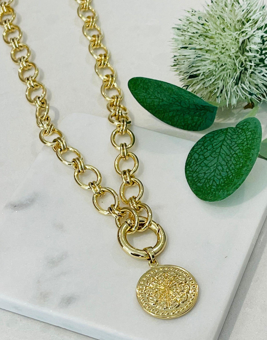 Lizzy Gold Link Necklace