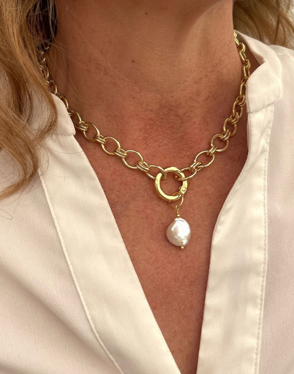 Lizzy Gold Link Necklace