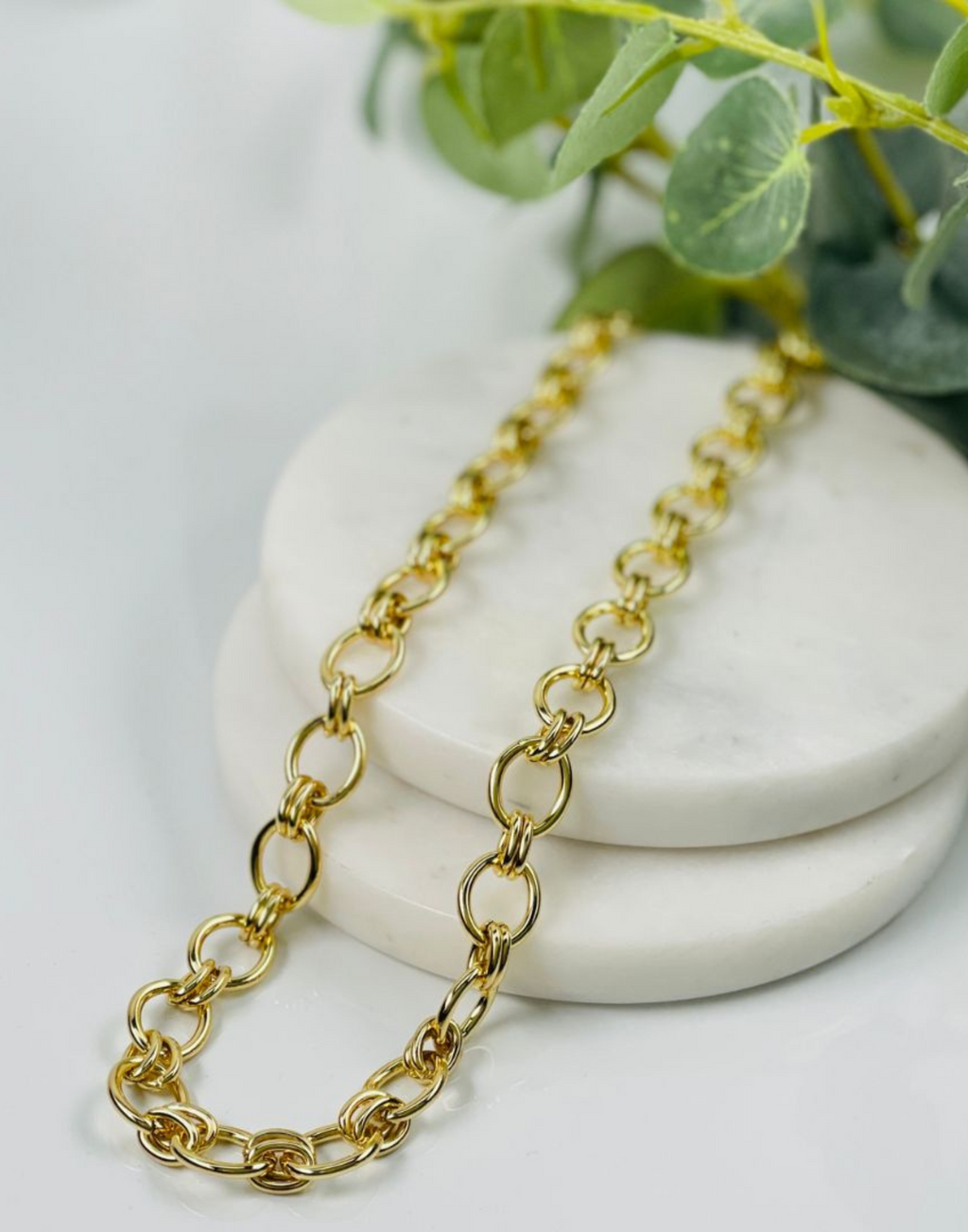 Lizzy Gold Link Necklace