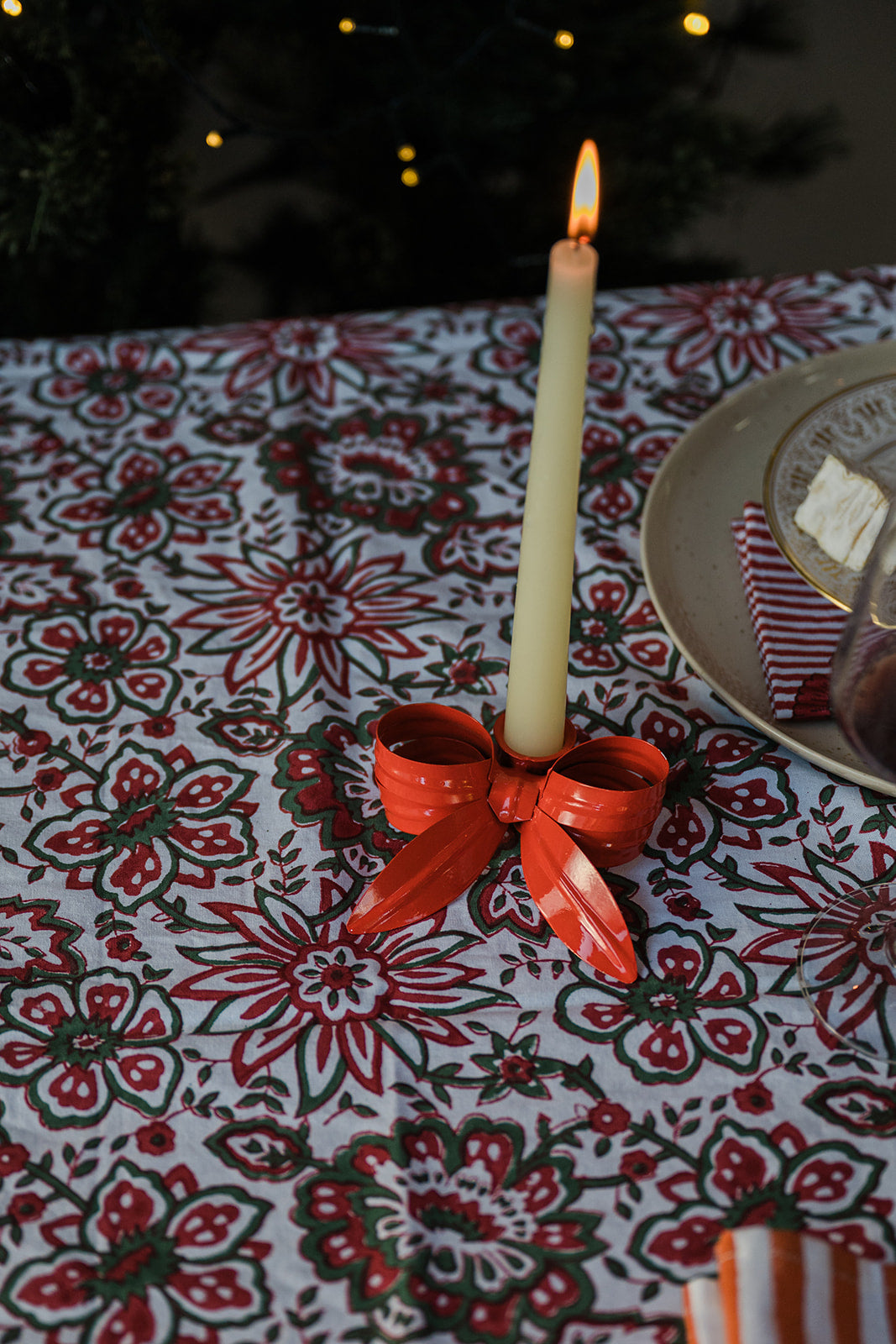 MEADOW GREEN hand block printed tablecloth